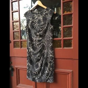 ANN TAYLOR NEW B&W SIZE 2 DRESS
